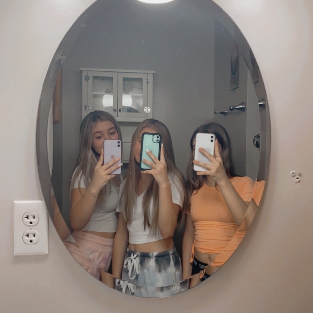 Meet your Posher, Skyler